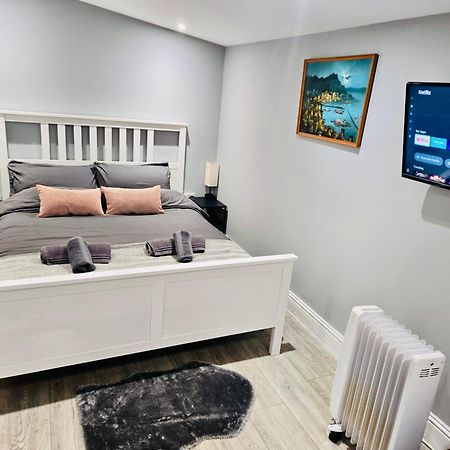 Achnamara-Self Check In Hotel Portree Bagian luar foto
