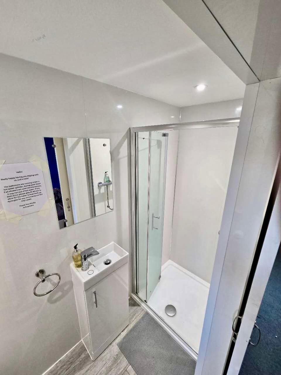 Achnamara-Self Check In Hotel Portree Bagian luar foto