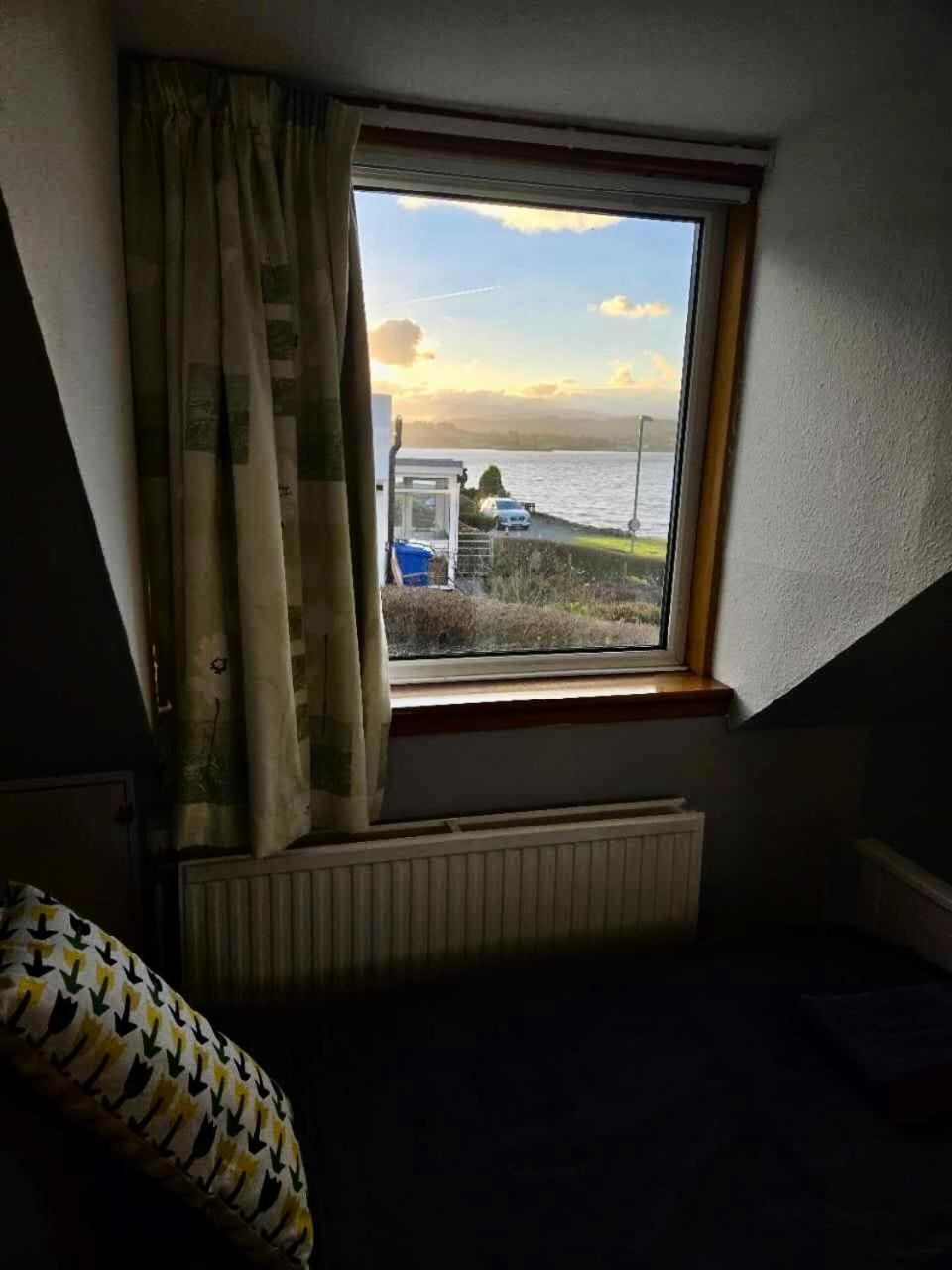 Achnamara-Self Check In Hotel Portree Bagian luar foto